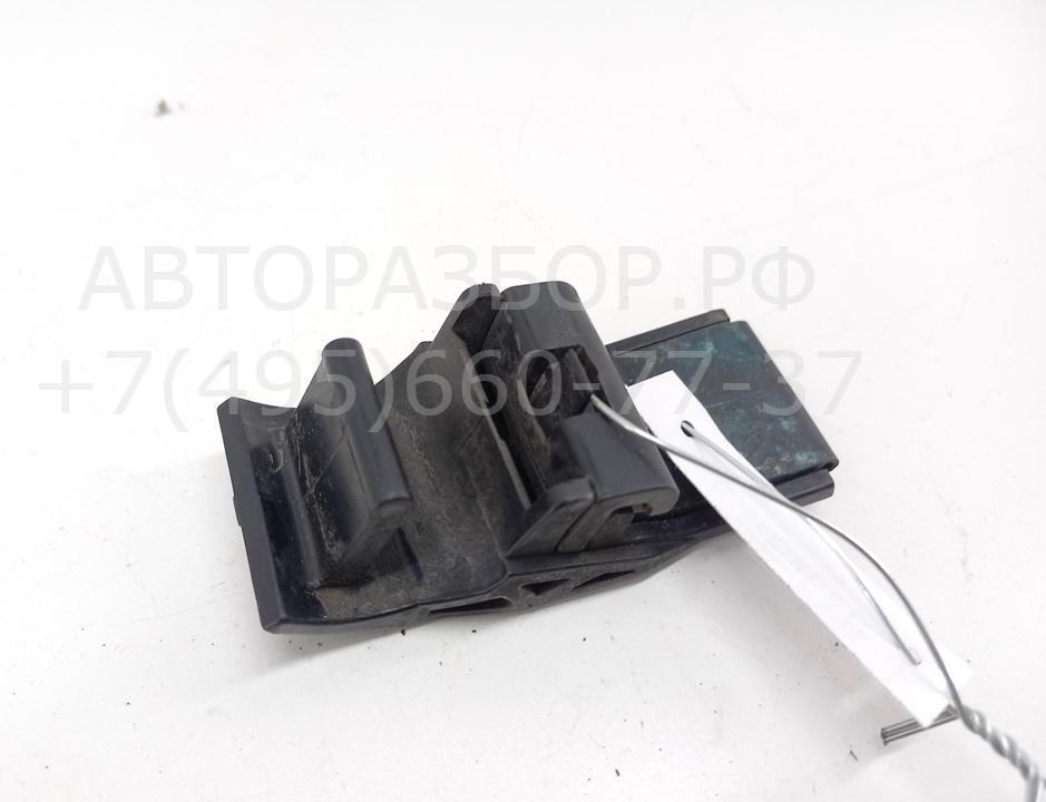 Кронштейн радиатора