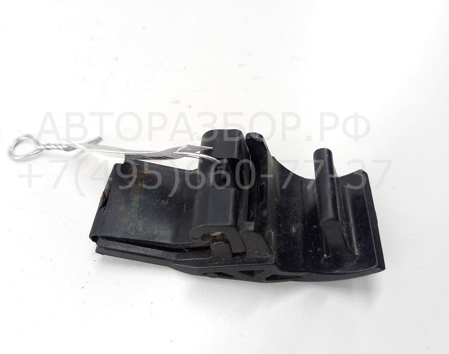 Кронштейн радиатора