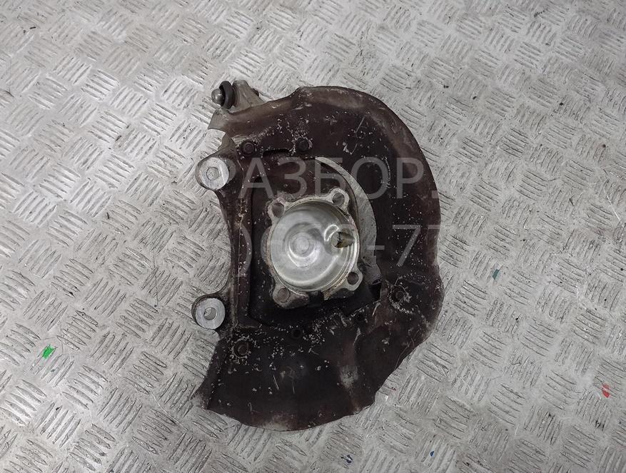 Кулак поворотный передний правый