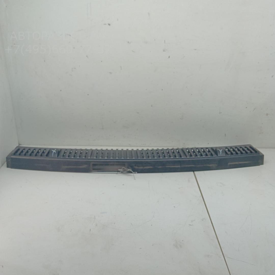 Решетка стеклоочистителей (Жабо)