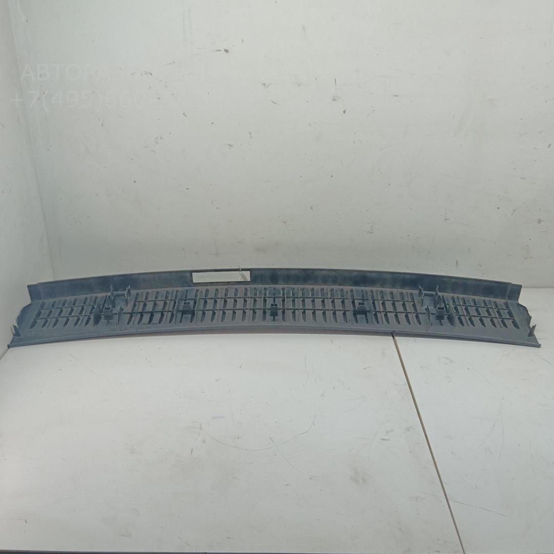 Решетка стеклоочистителей (Жабо)