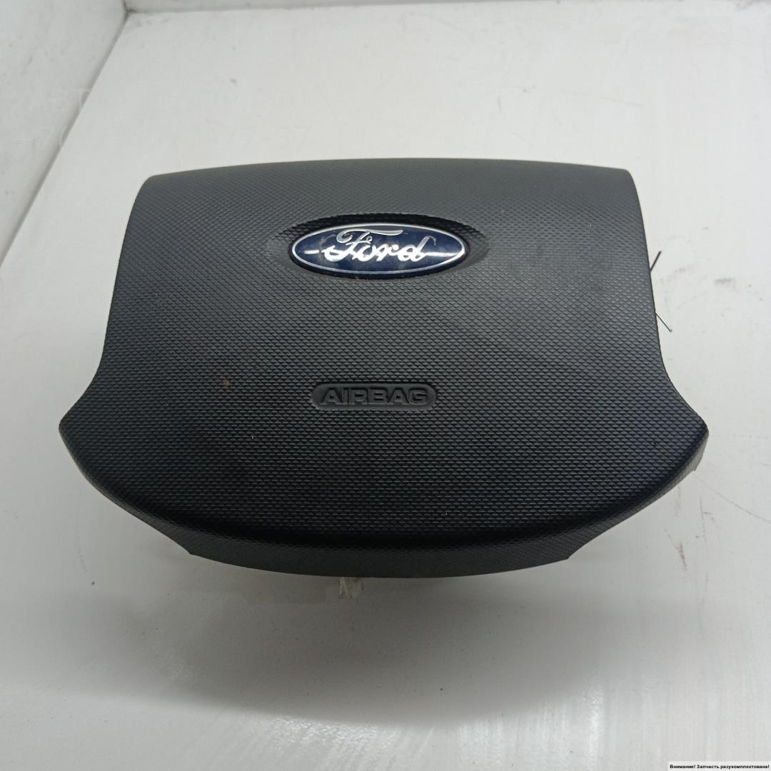 Подушка безопасности в рулевое колесо