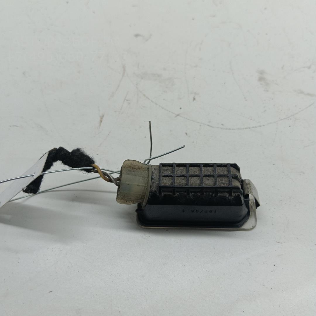 Фонарь подсветки номера