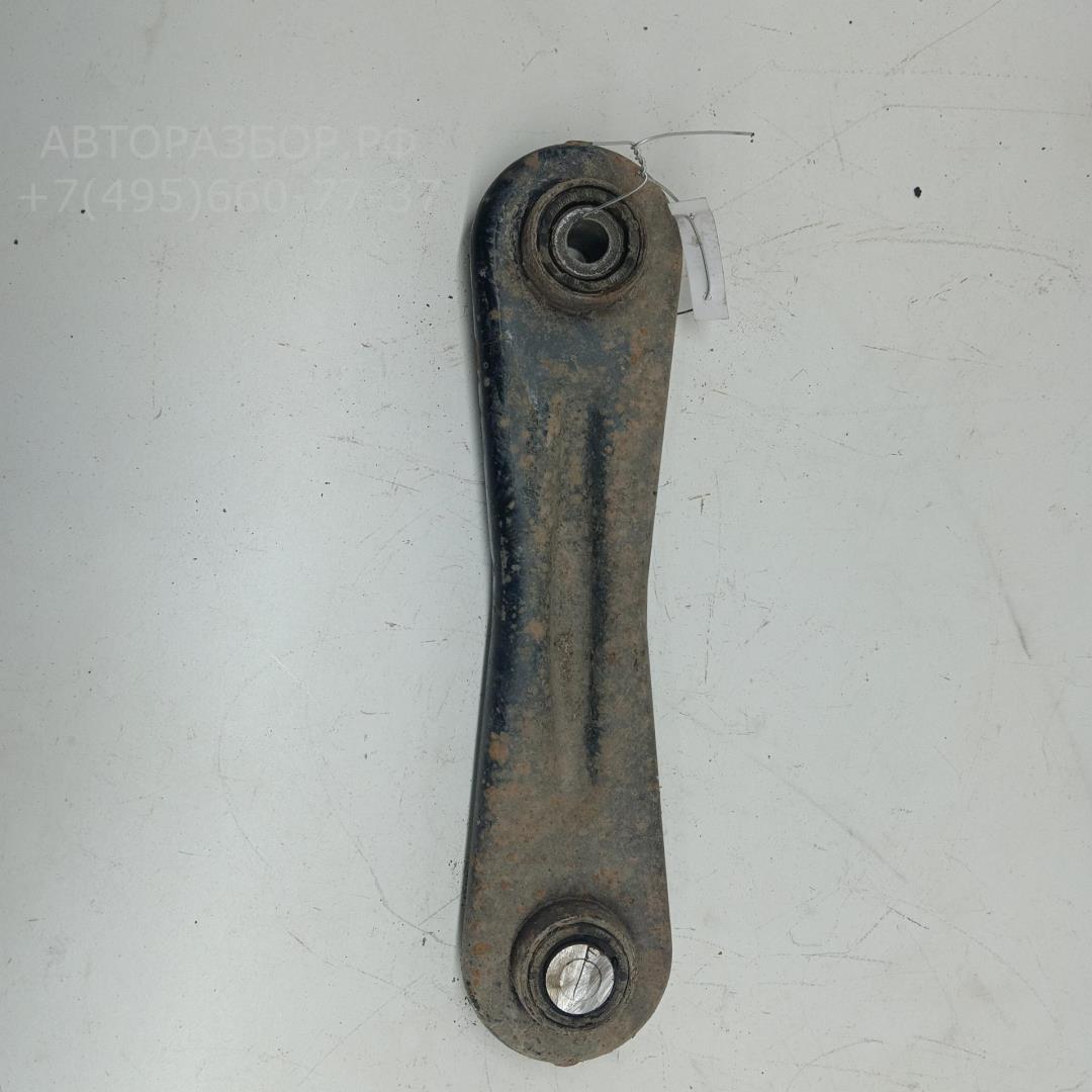 Рычаг задний правый