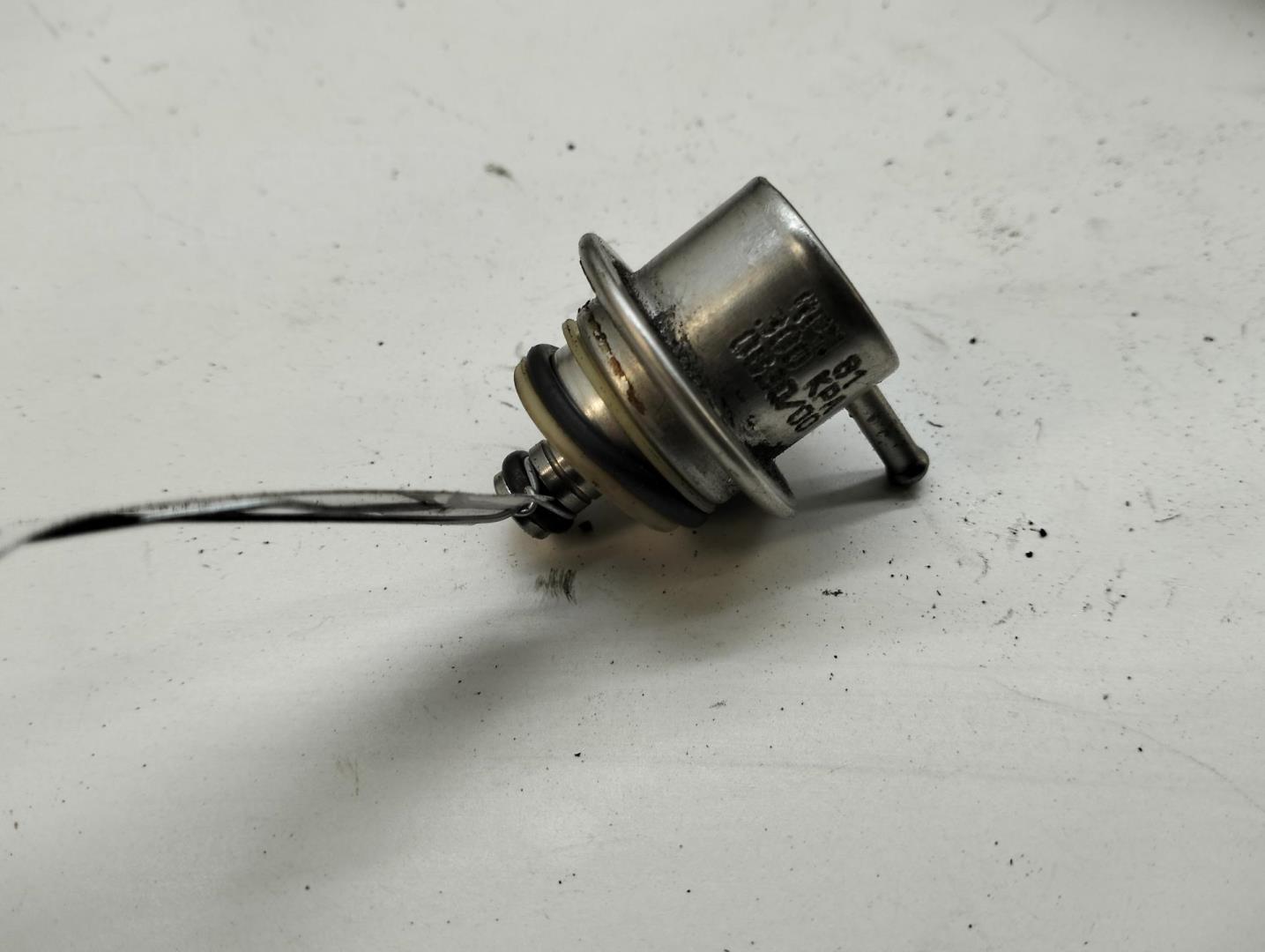 Регулятор давления топлива