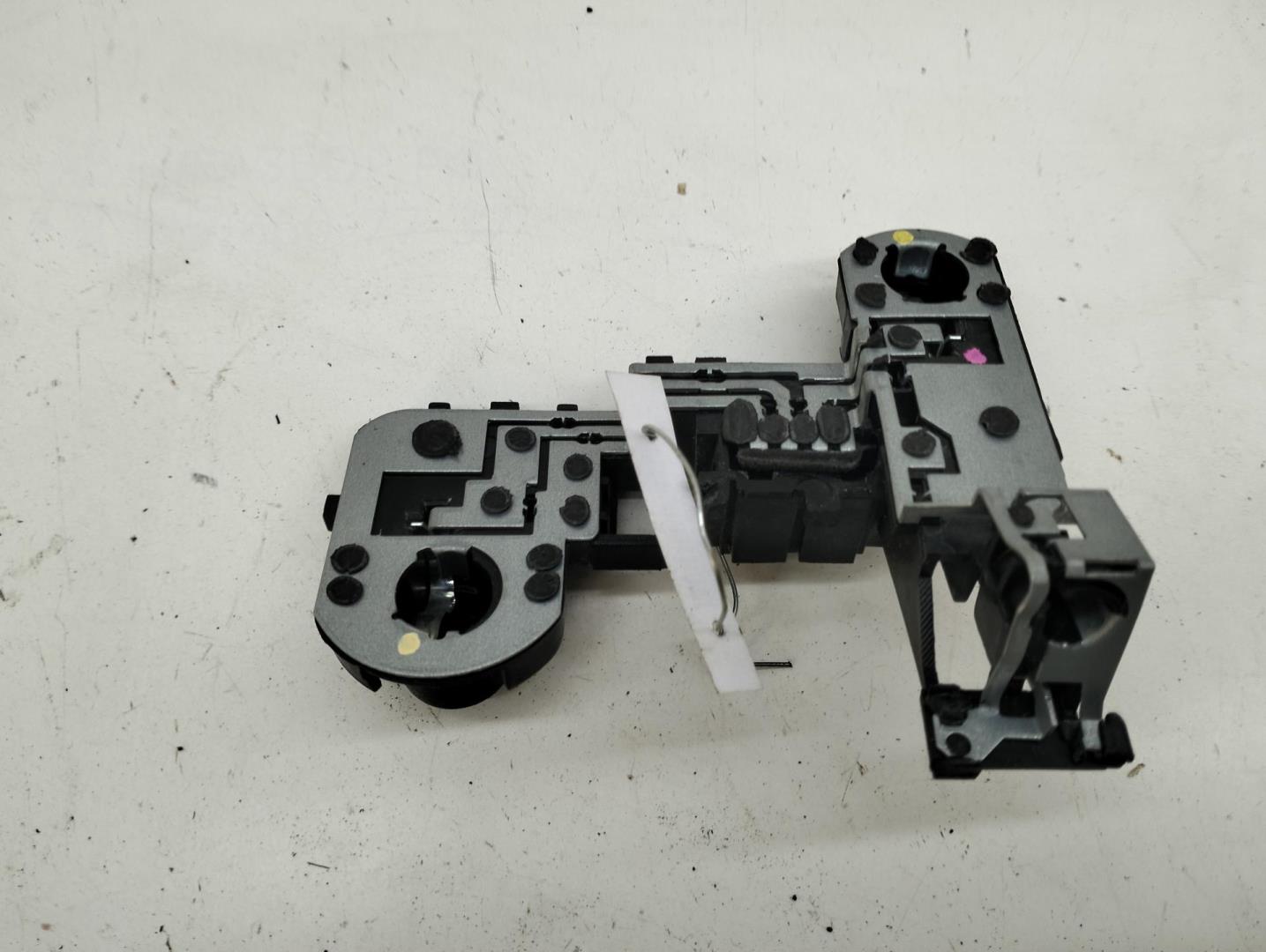 Плата заднего фонаря левого