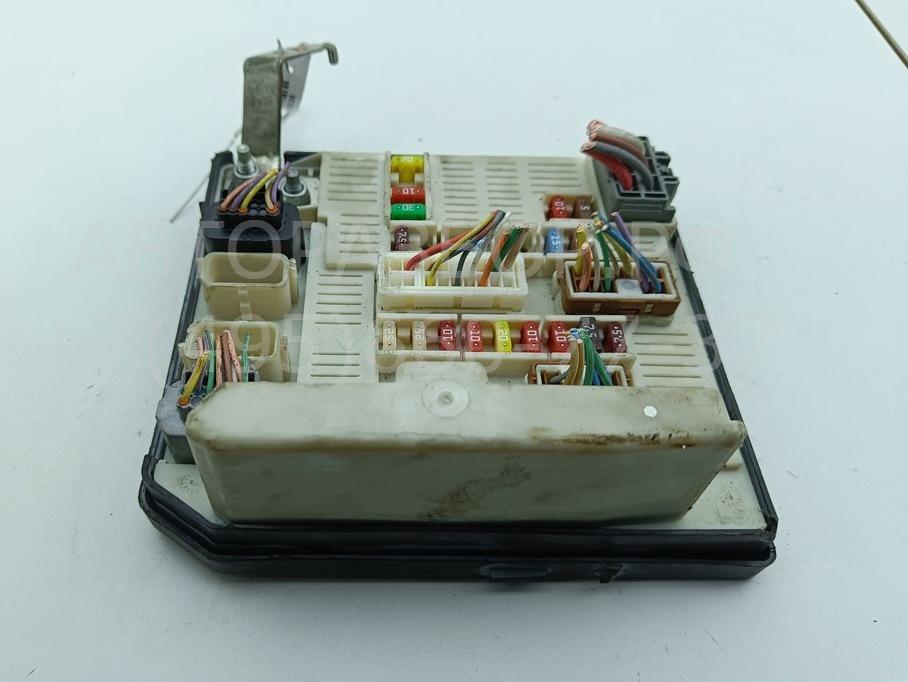 Блок предохранителей