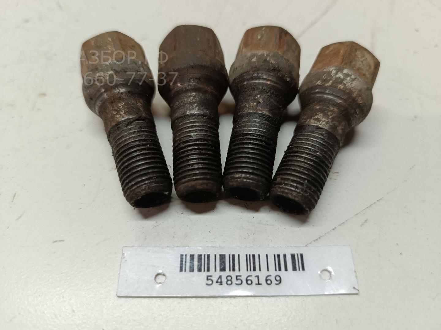 Болт колесный