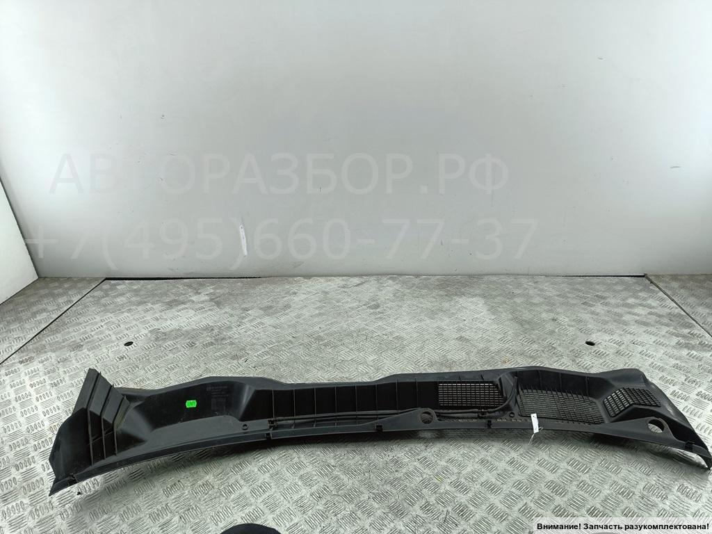 Решетка стеклоочистителей (Жабо)