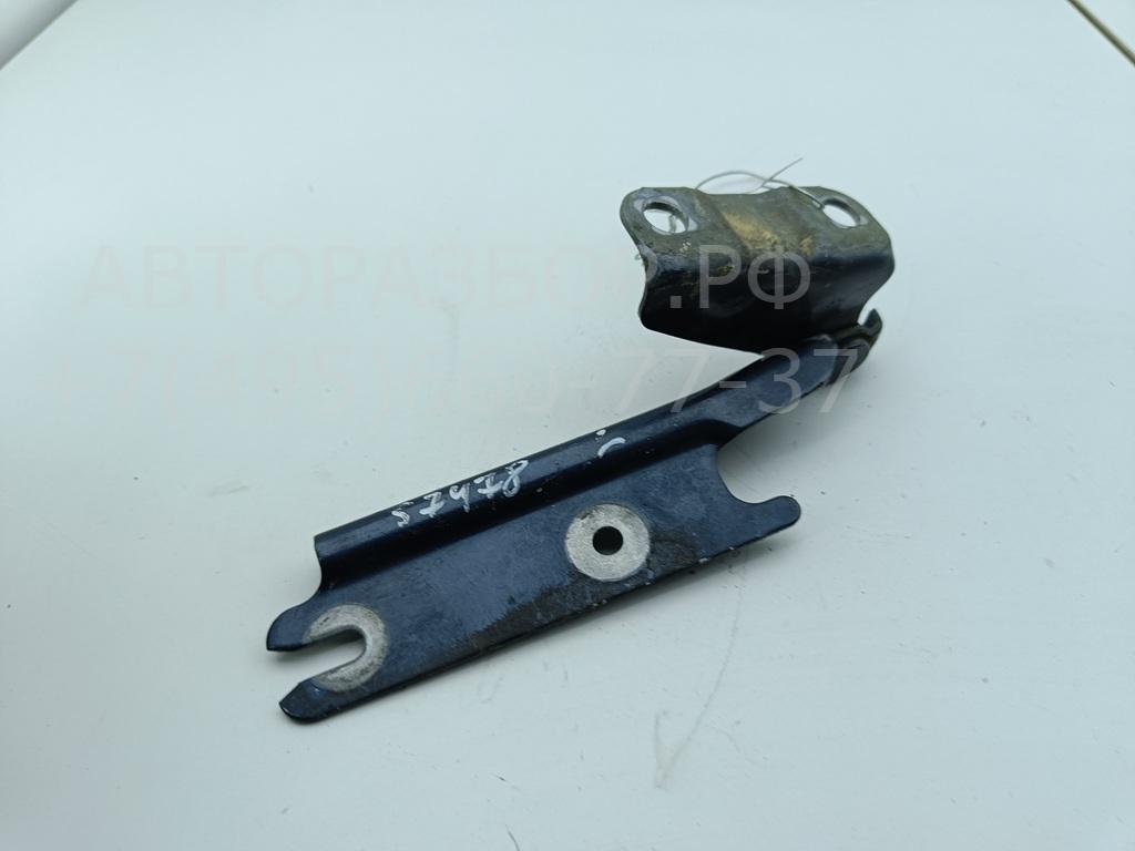Петля капота левая