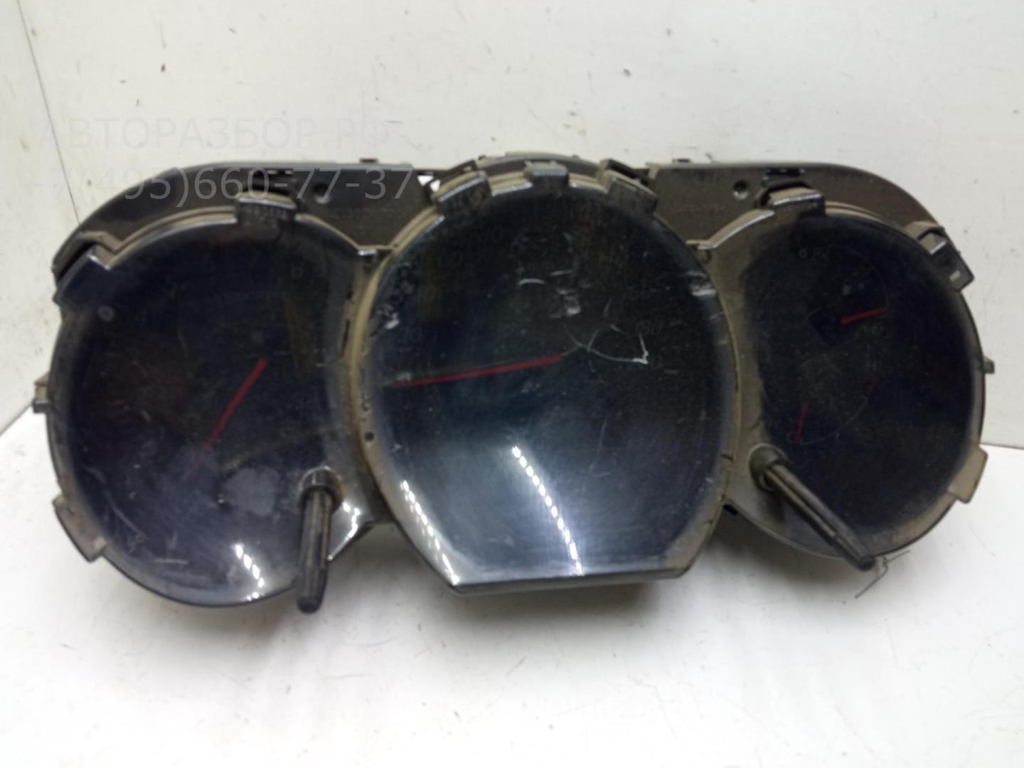 Панель приборов