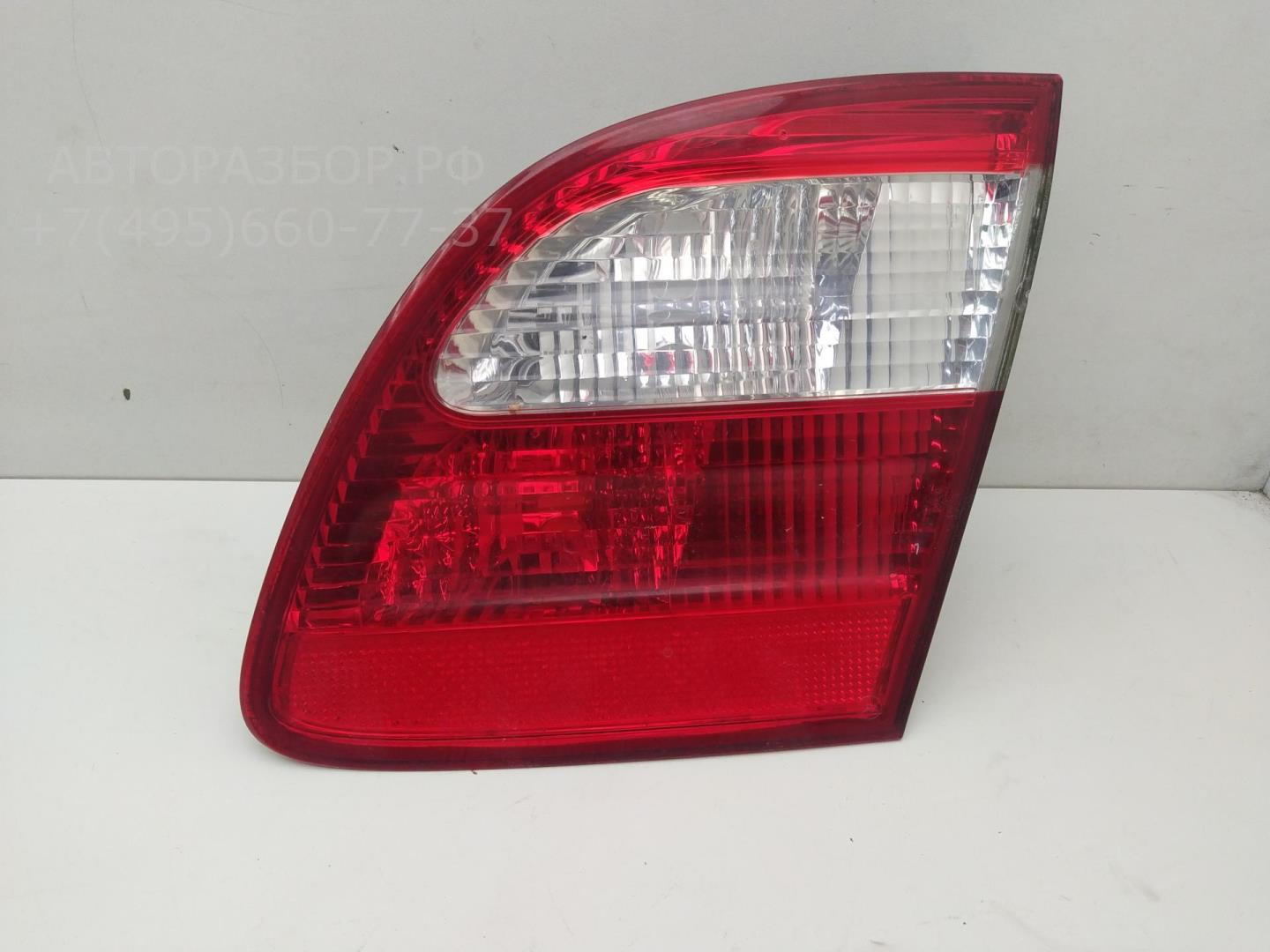 Фонарь задний внутренний правый