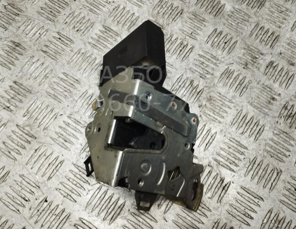 Замок двери передней правой