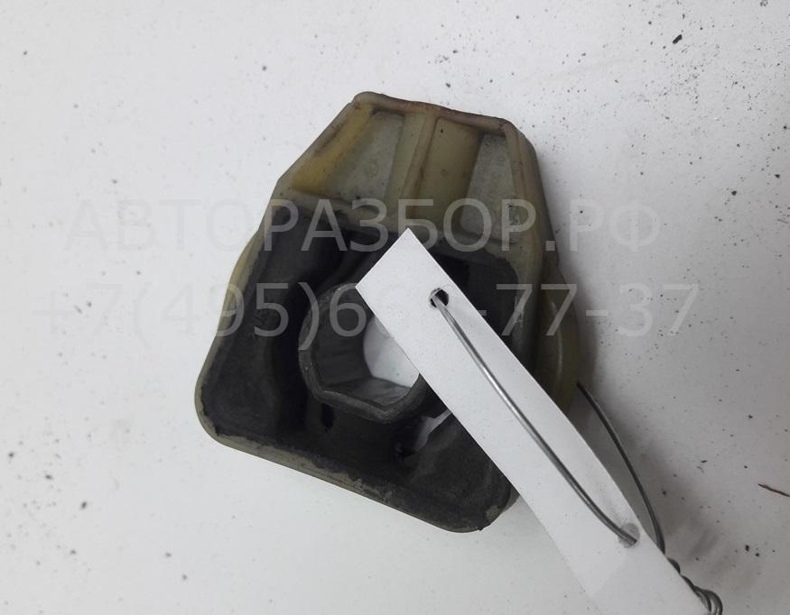 Кронштейн радиатора