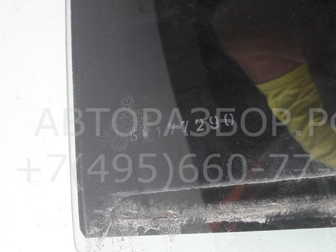Стекло двери задней правой