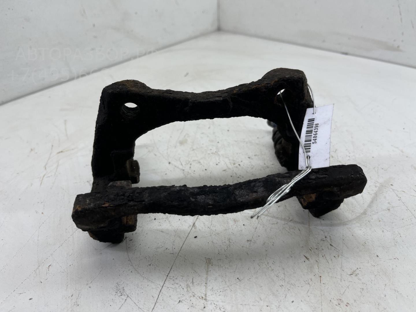 Скоба суппорта переднего