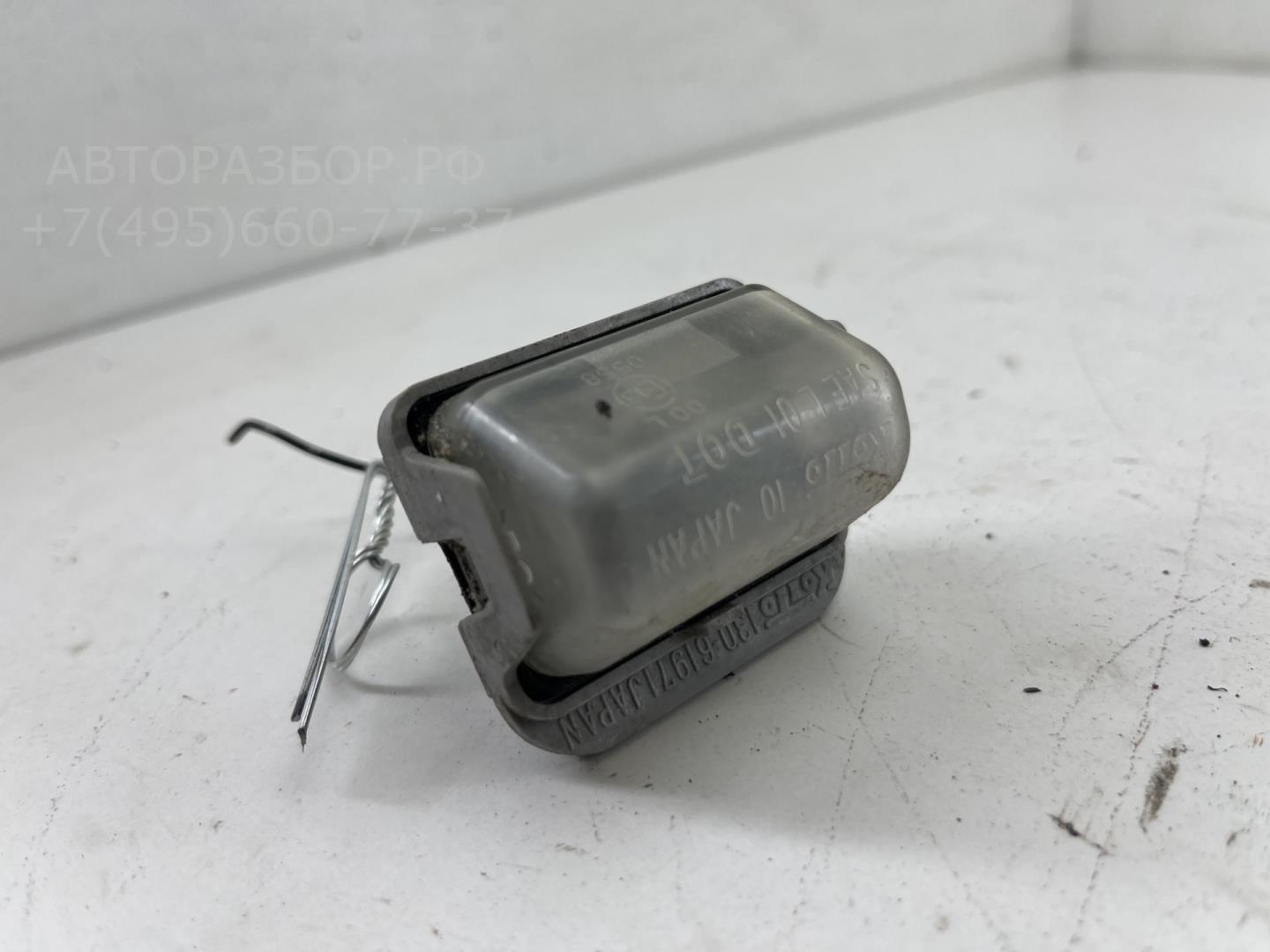 Фонарь подсветки номера