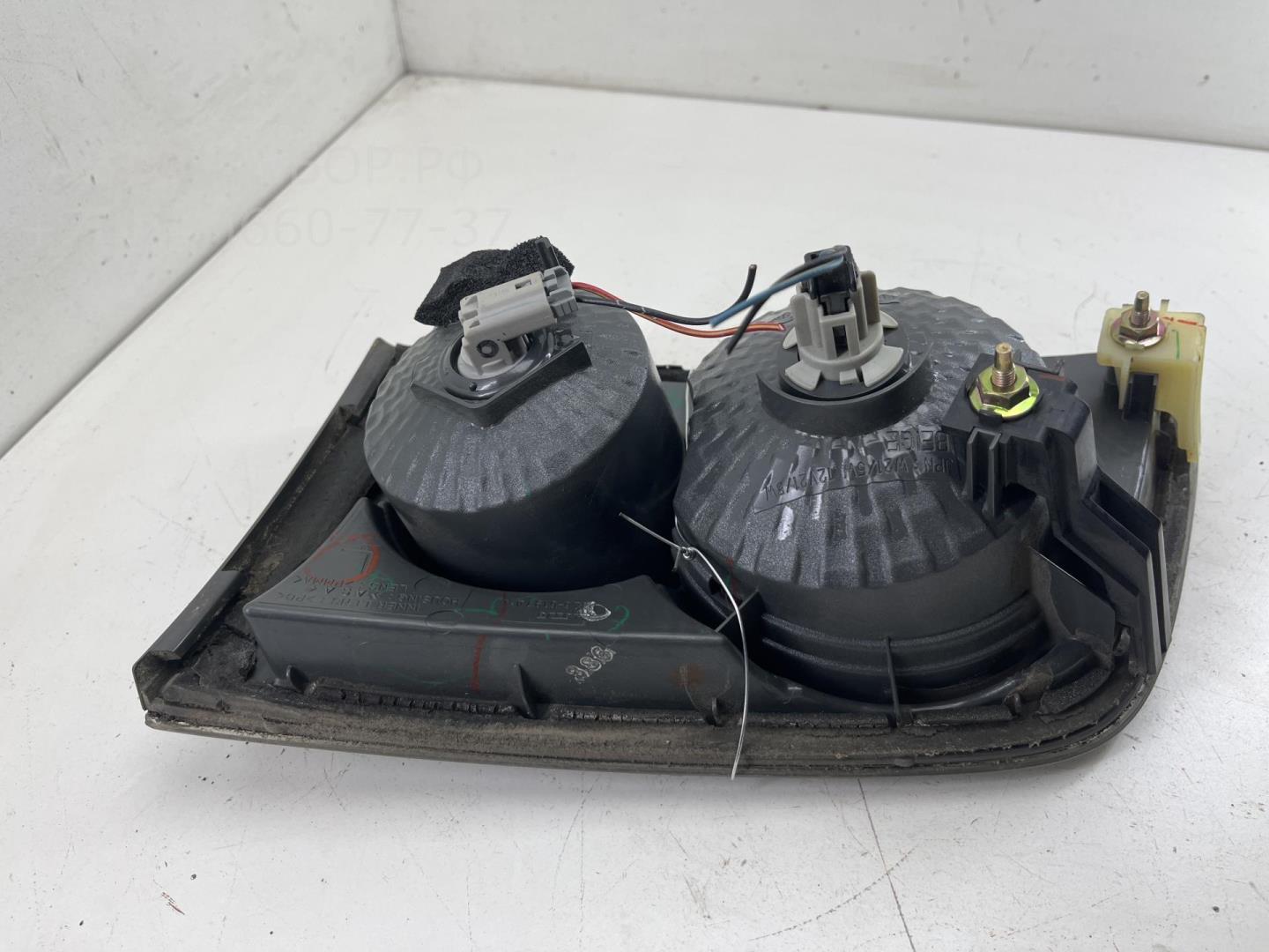 Фонарь задний внутренний левый