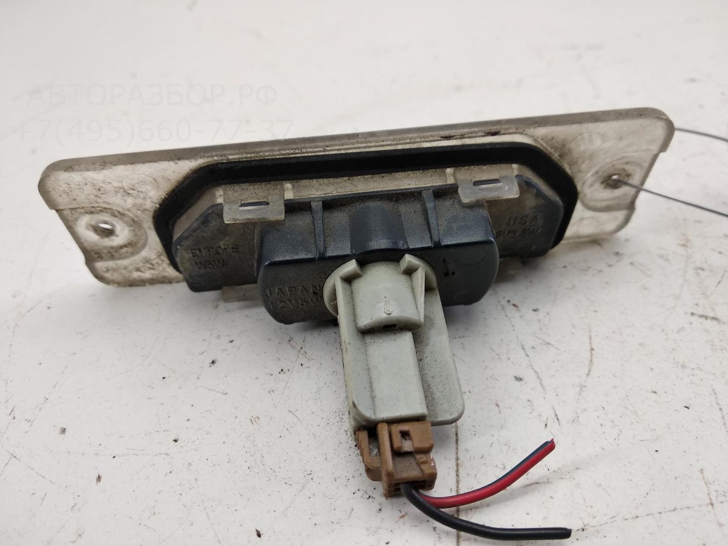 Фонарь подсветки номера