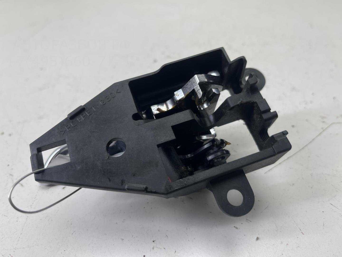 Ручка двери передней внутренняя правая