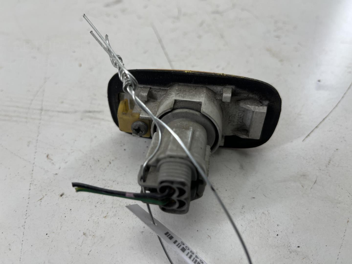 Указатель поворота правый