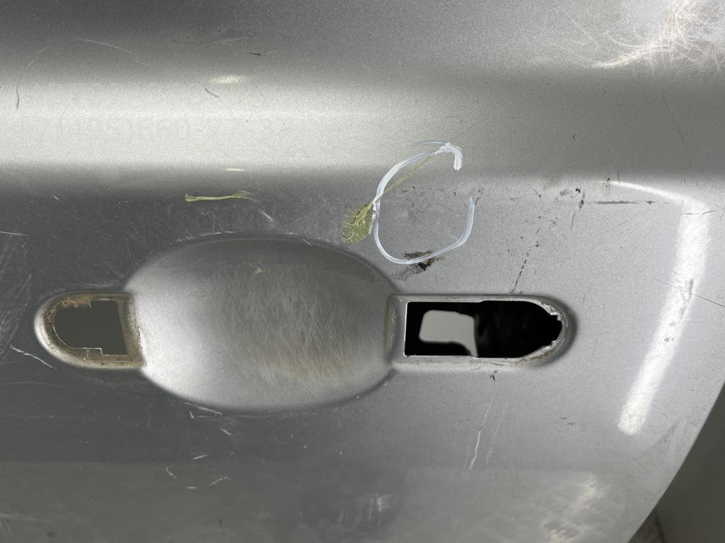 Дверь передняя левая