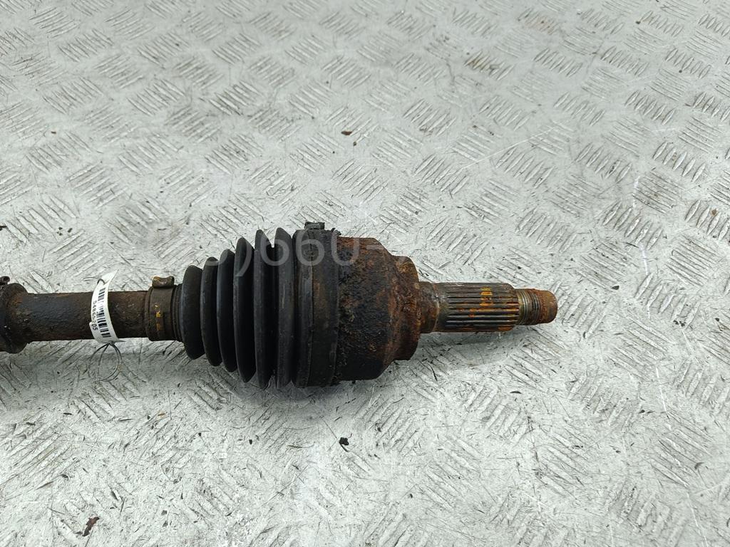 Полуось передняя левая