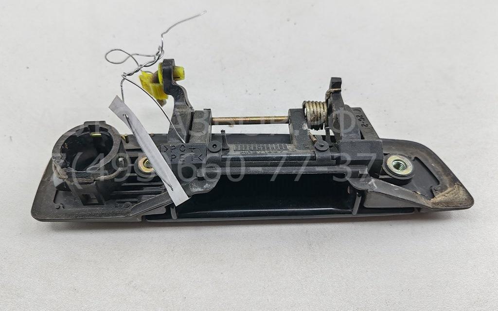 Ручка двери передней наружная левая