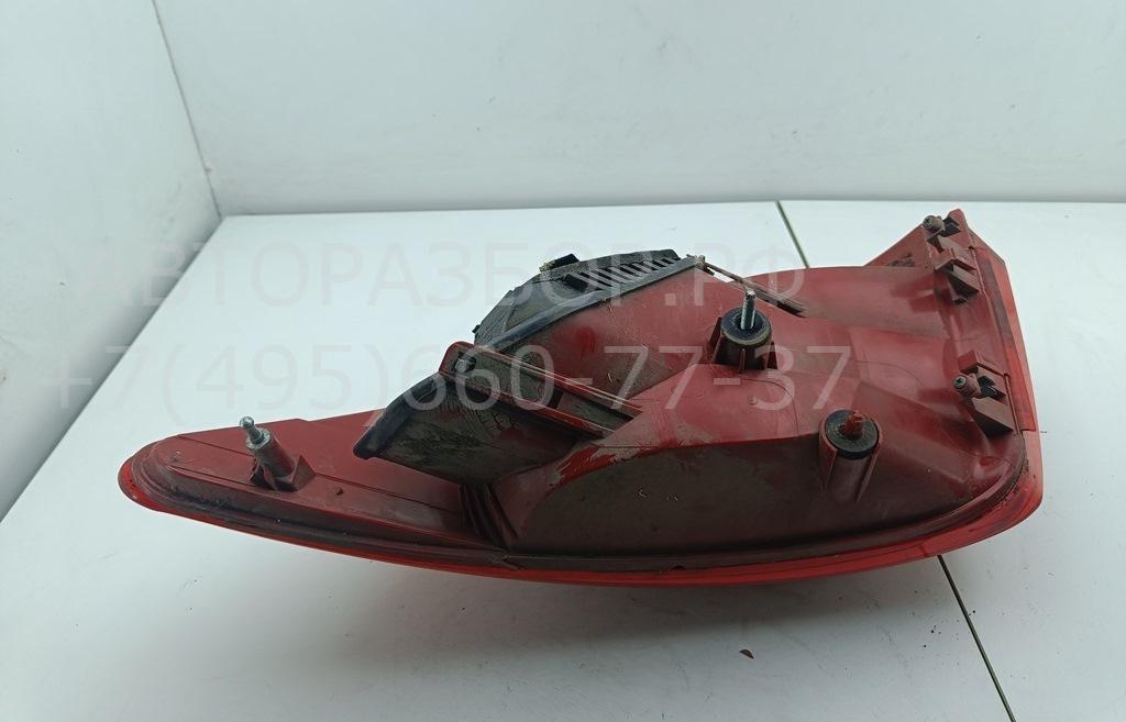 Фонарь задний левый