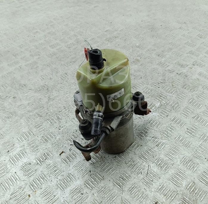 Насос ГУР (гидроусилитель руля)