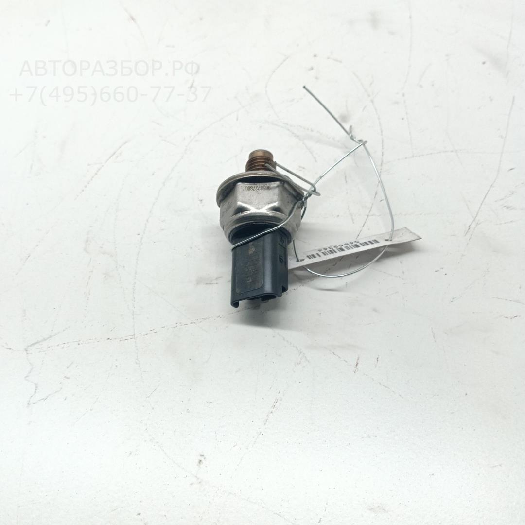 Регулятор давления топлива