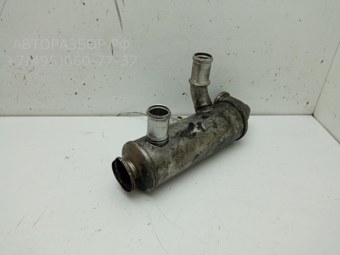 Тройник вентиляции картерных газов