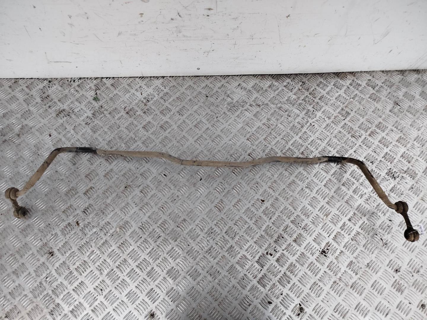 Стабилизатор задний