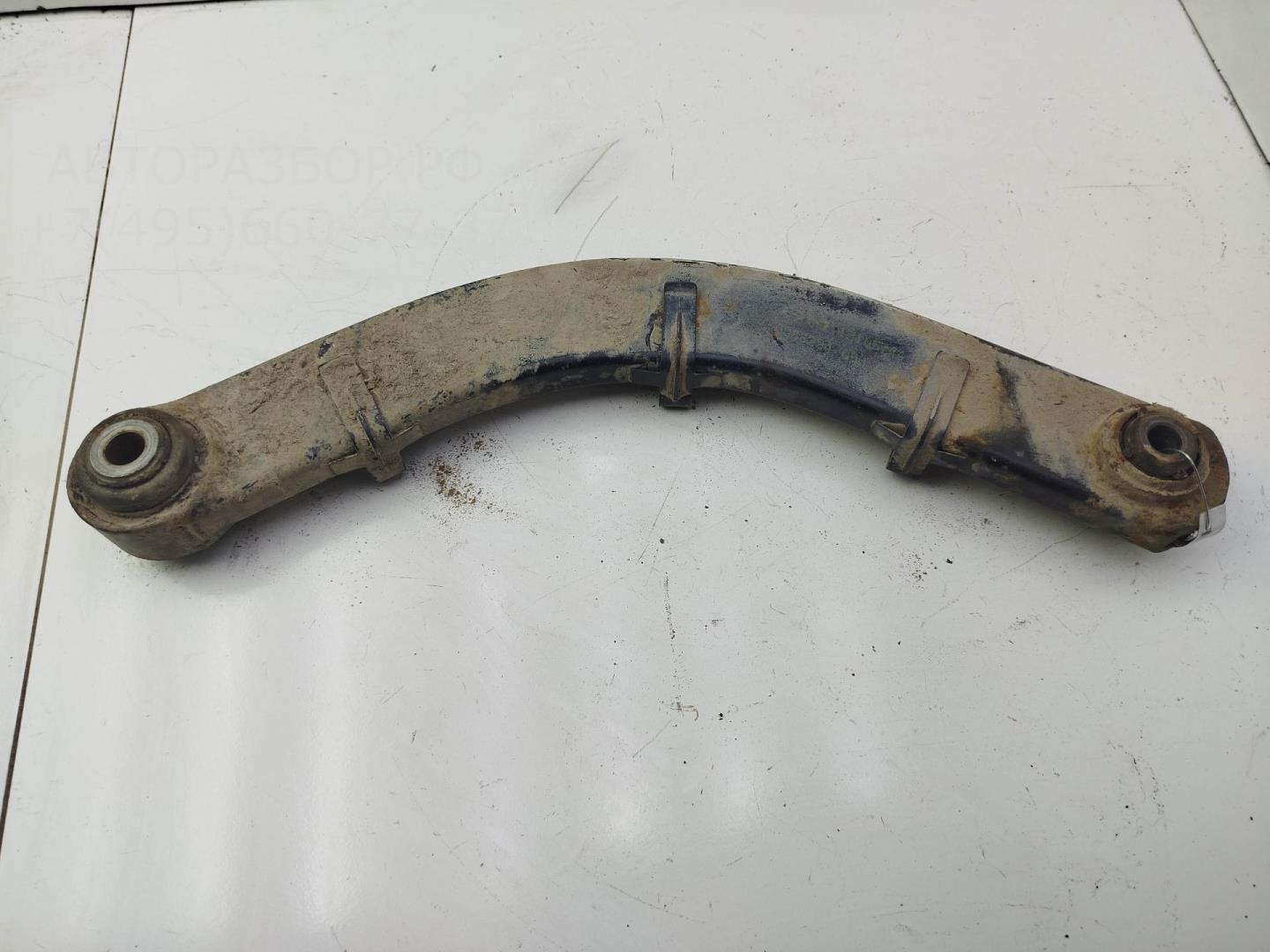 Рычаг задний правый