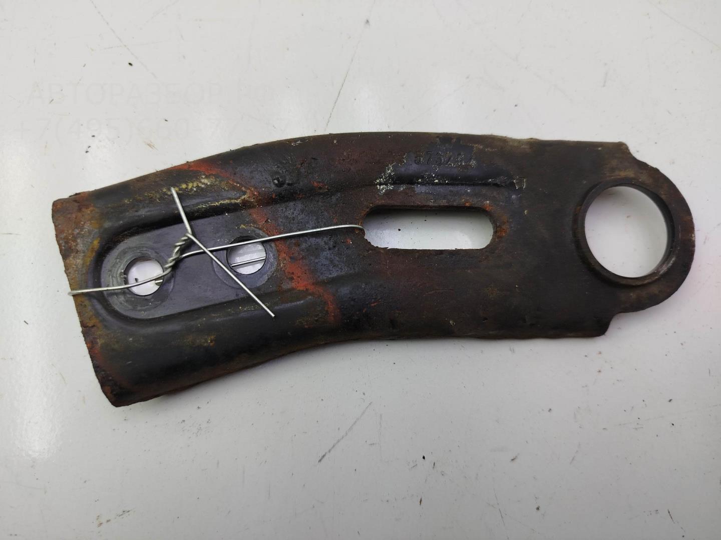 Кронштейн радиатора