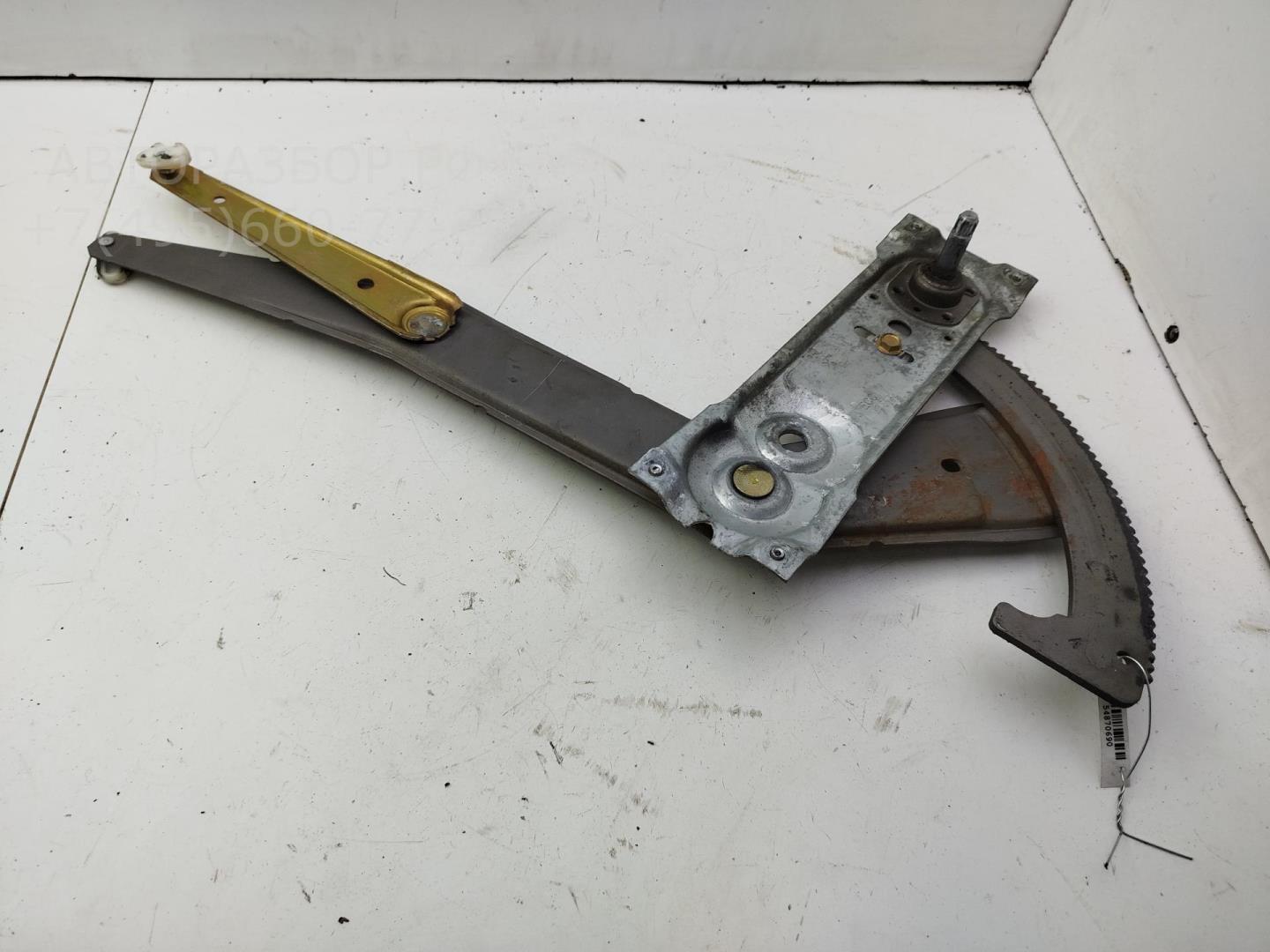 Стеклоподъемник механ. передний правый