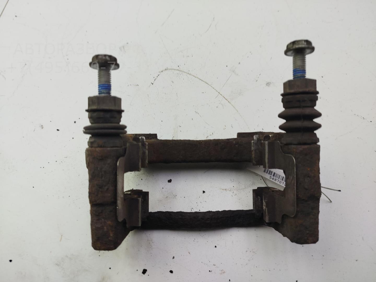 Скоба суппорта заднего