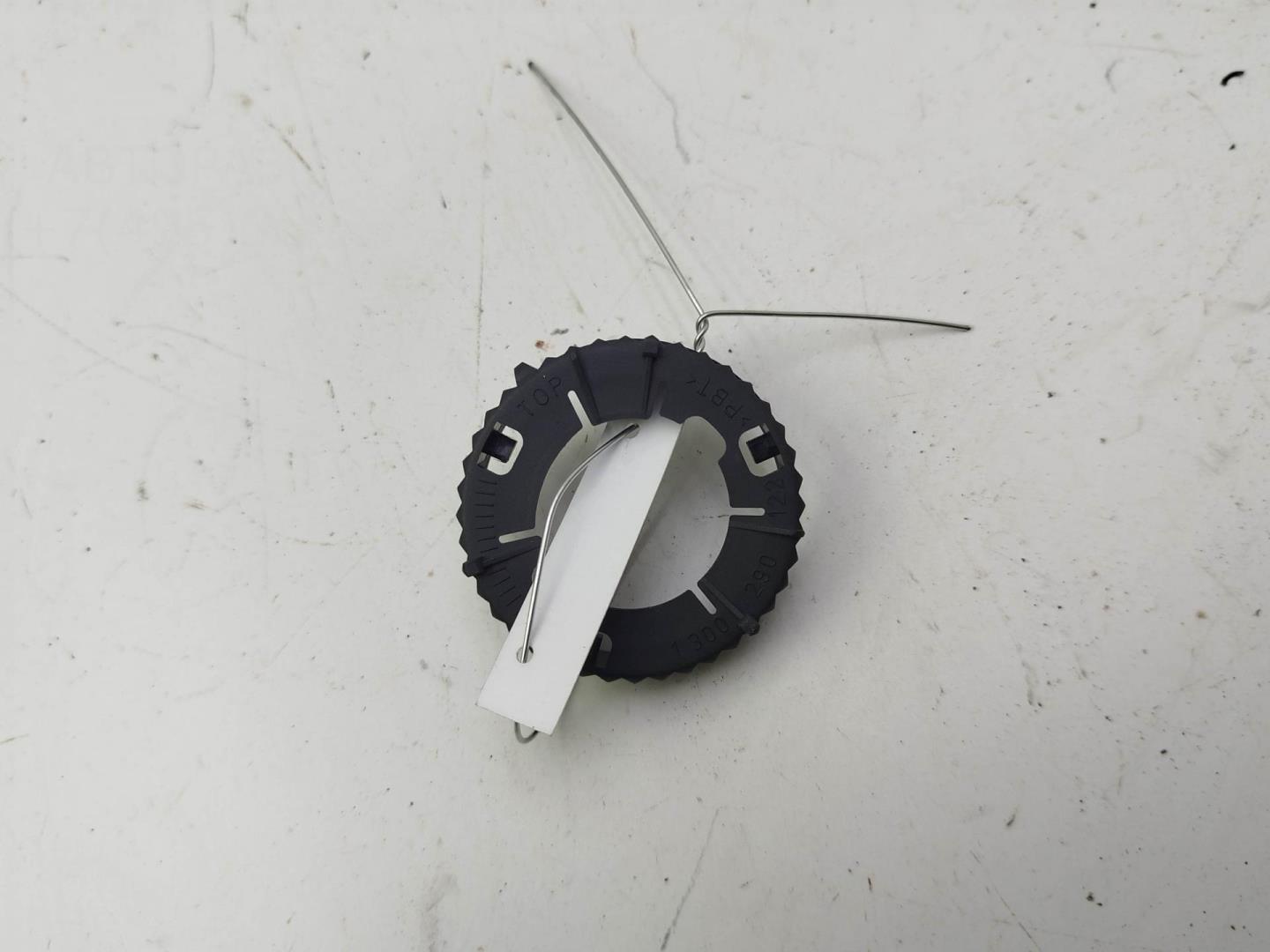 Кронштейн (сопут. товар)