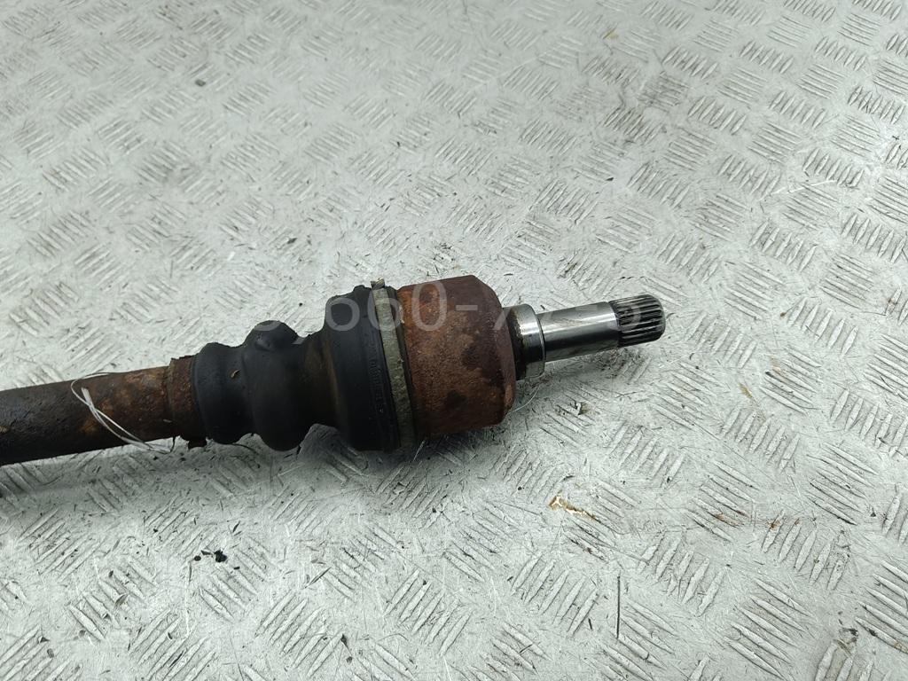 Полуось передняя левая