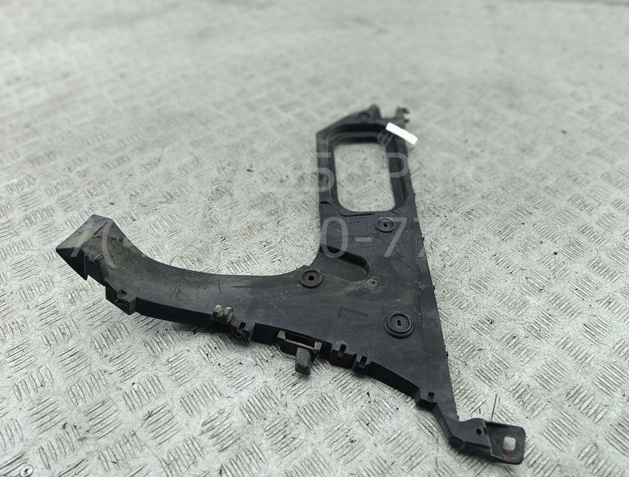 Кронштейн заднего бампера левый
