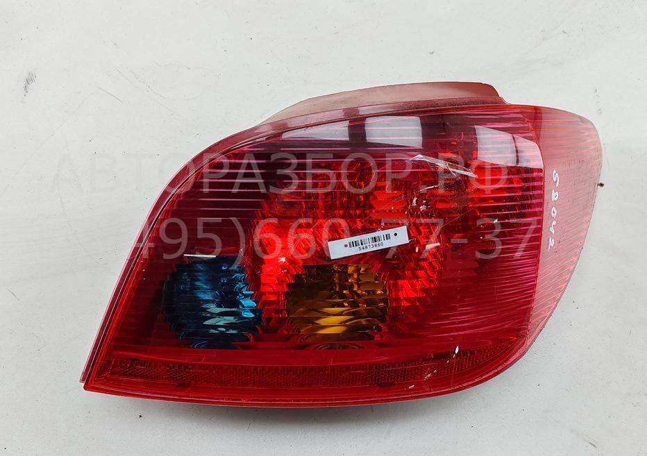 Фонарь задний правый