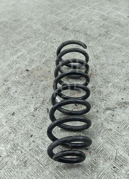 Пружина задняя