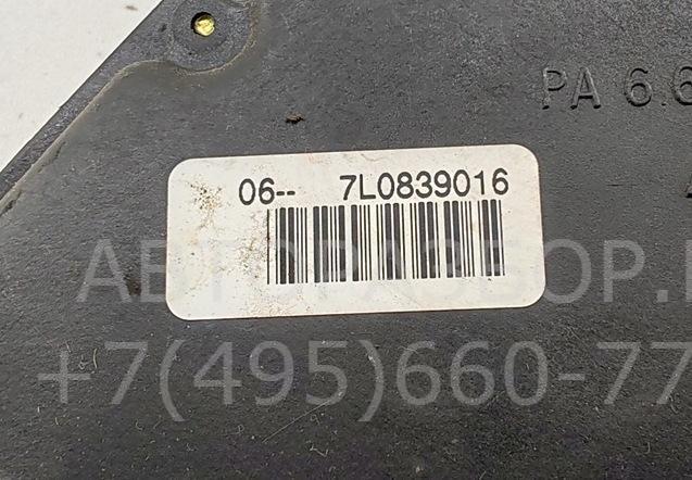 Замок двери задней правой