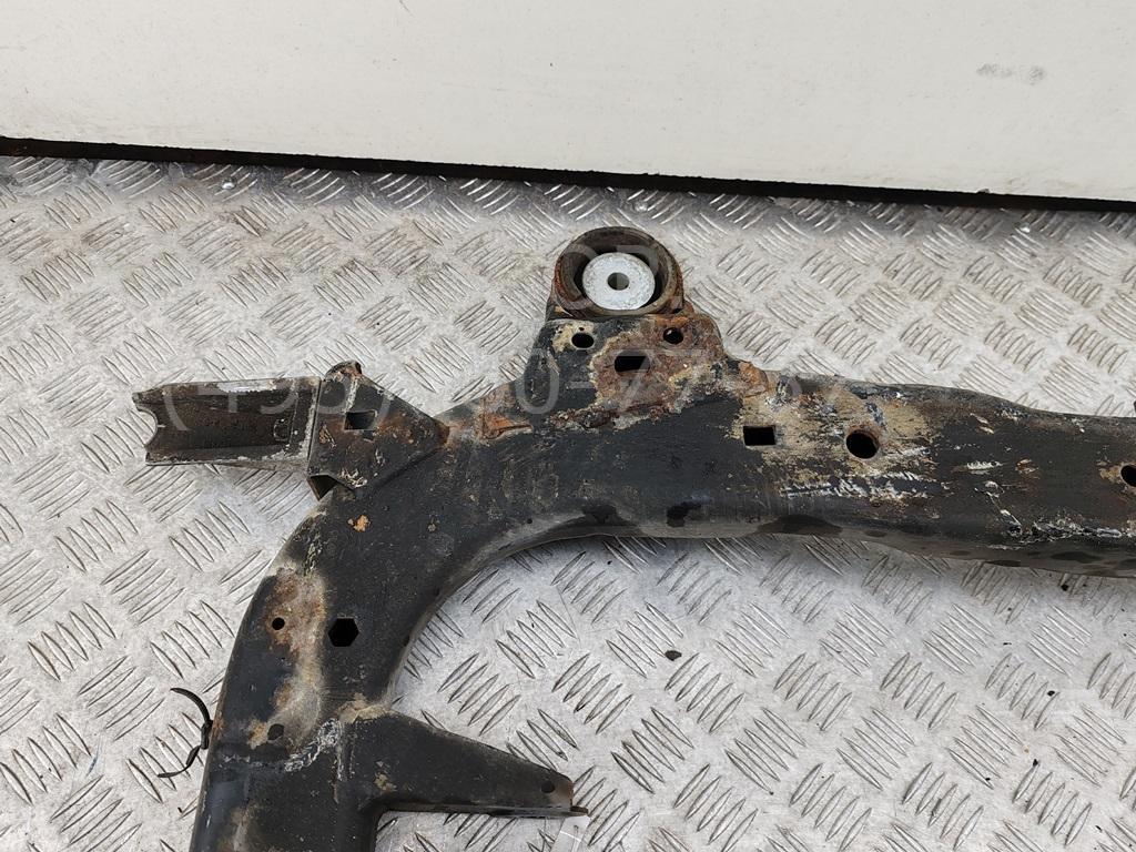 Балка подмоторная