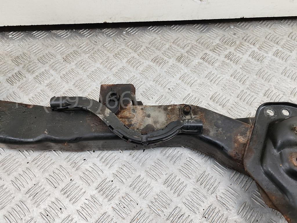 Балка подмоторная