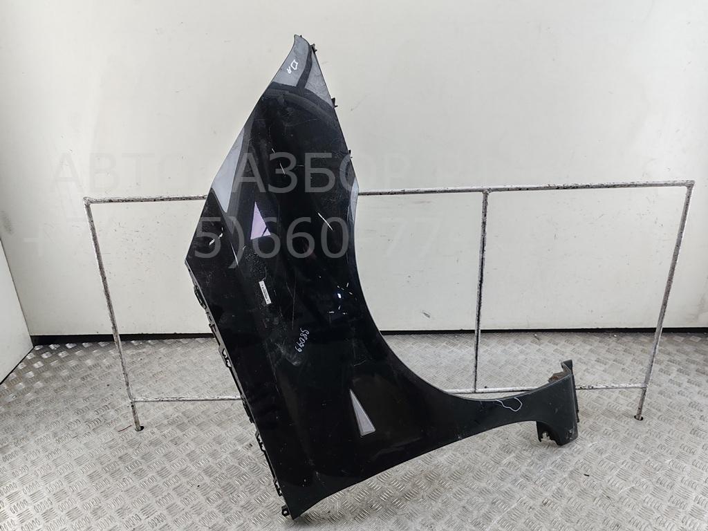 Крыло переднее правое