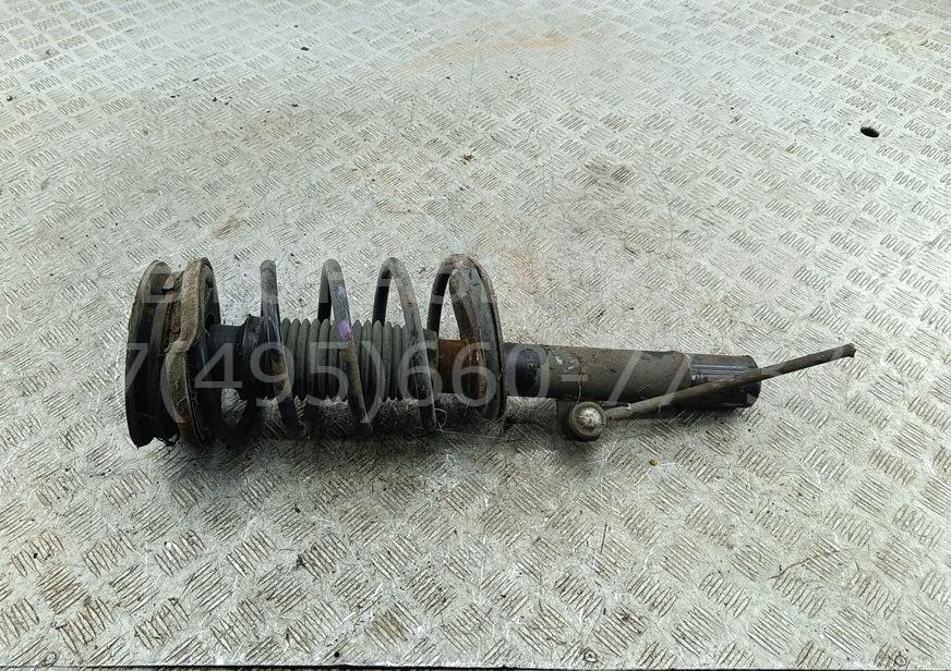 Амортизатор передний правый