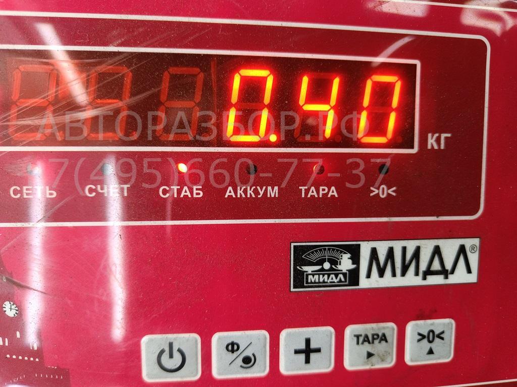 Поводок стеклоочистителя передний левый