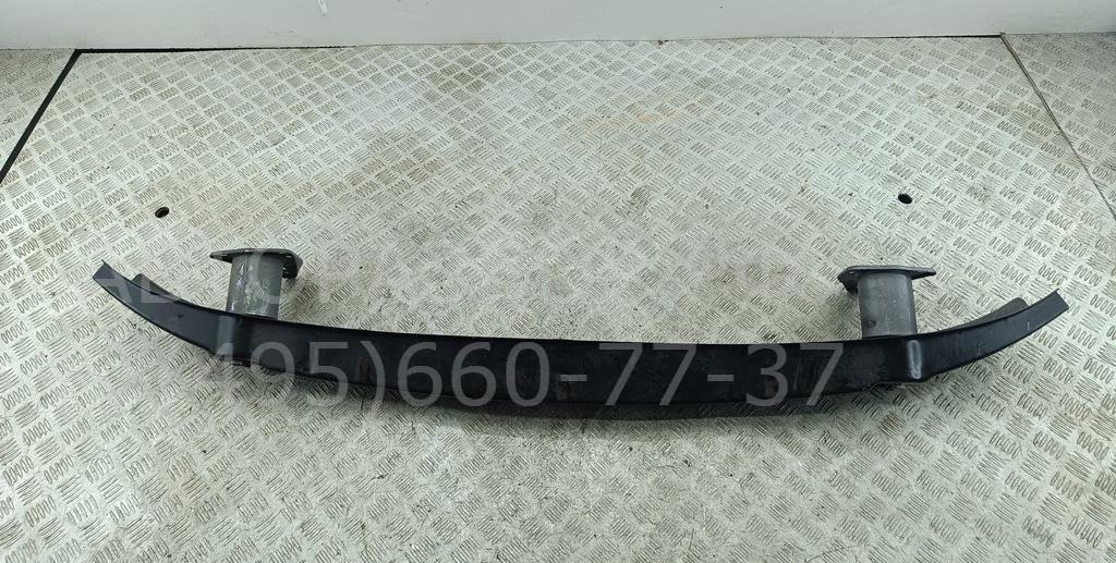 Усилитель переднего бампера