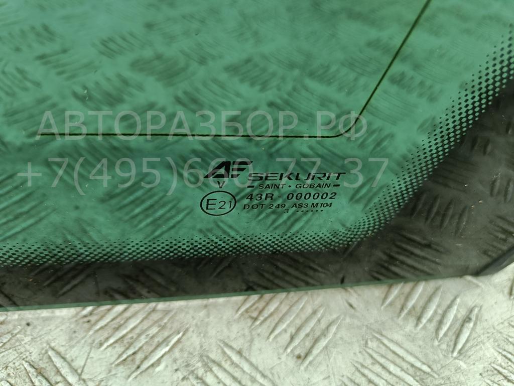 Стекло кузовное глухое правое